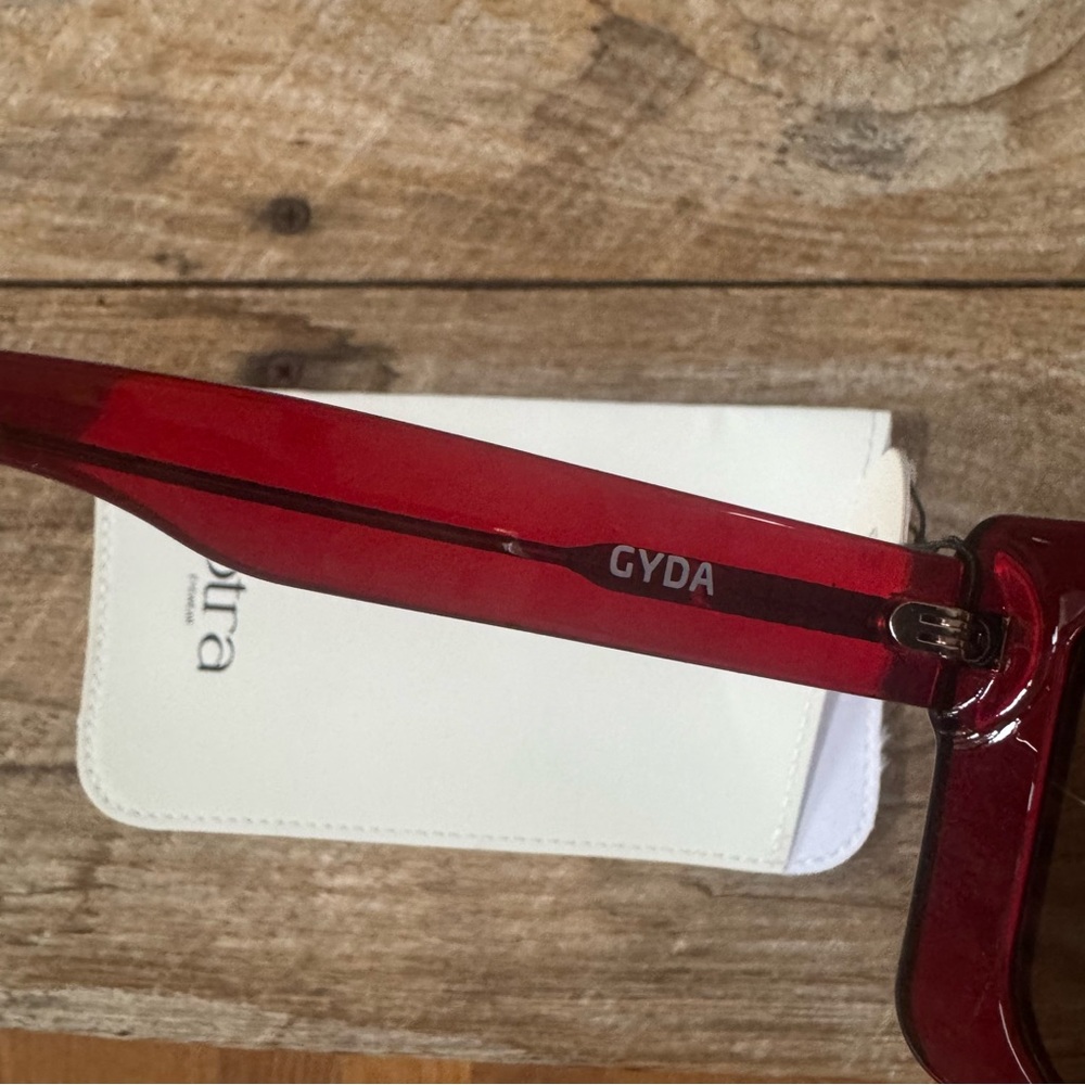 Otra Gyda Cherry Red Brown Cat 3 Chic Sunglasses NWT - Picture 6 of 7